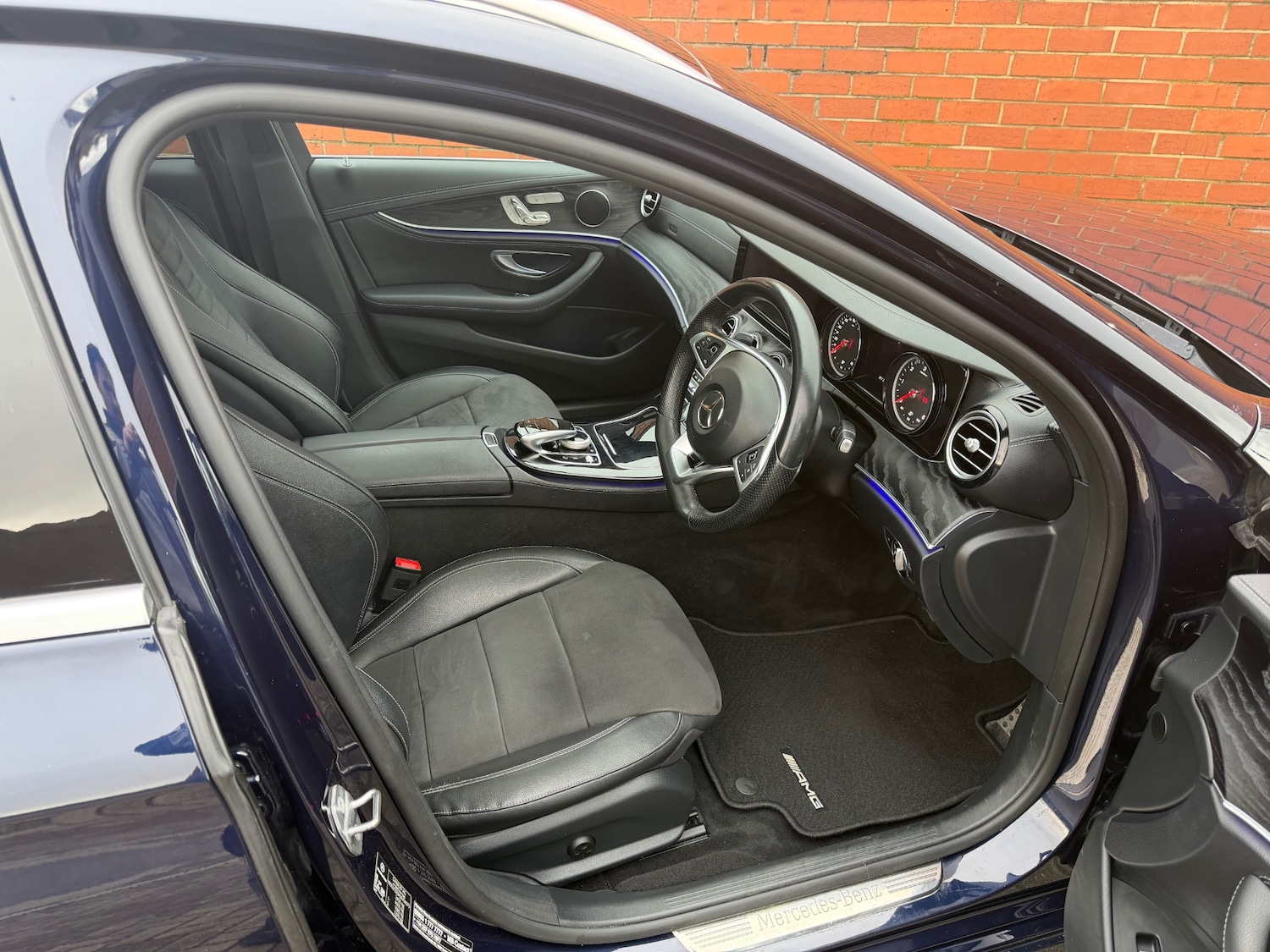 Used Mercedes-Benz E Class 2017 for sale - 77476853: Photo 6