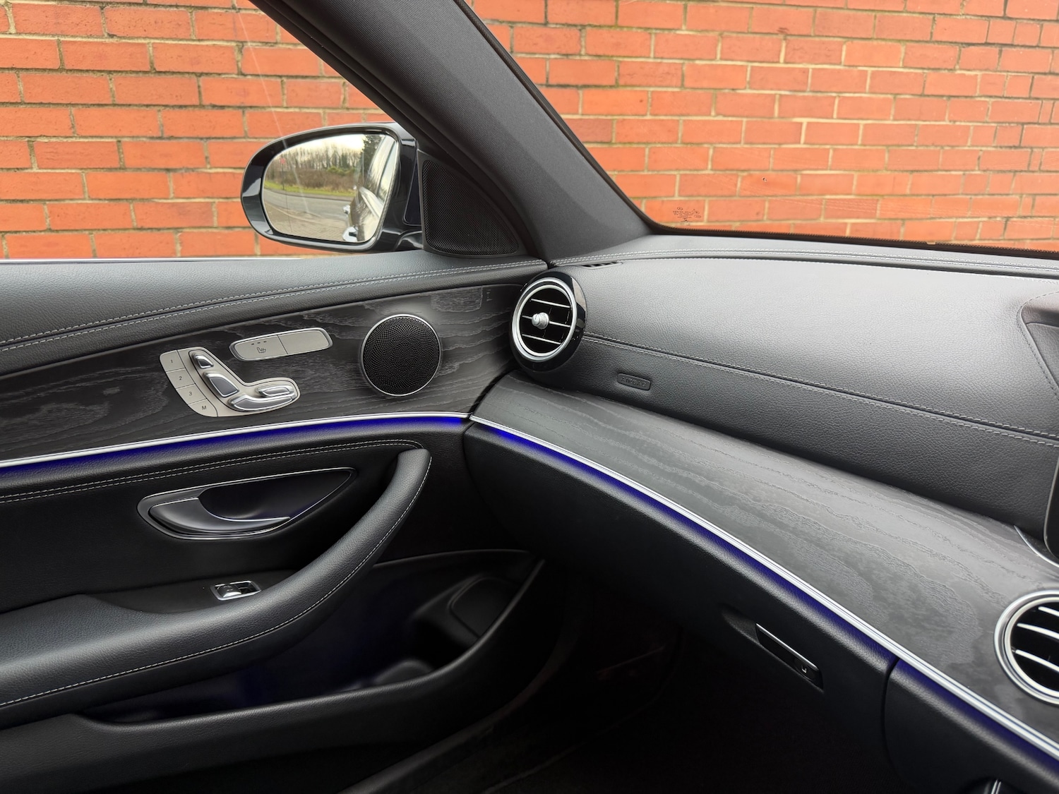 Used Mercedes-Benz E Class 2017 for sale - 77476853: Photo 7