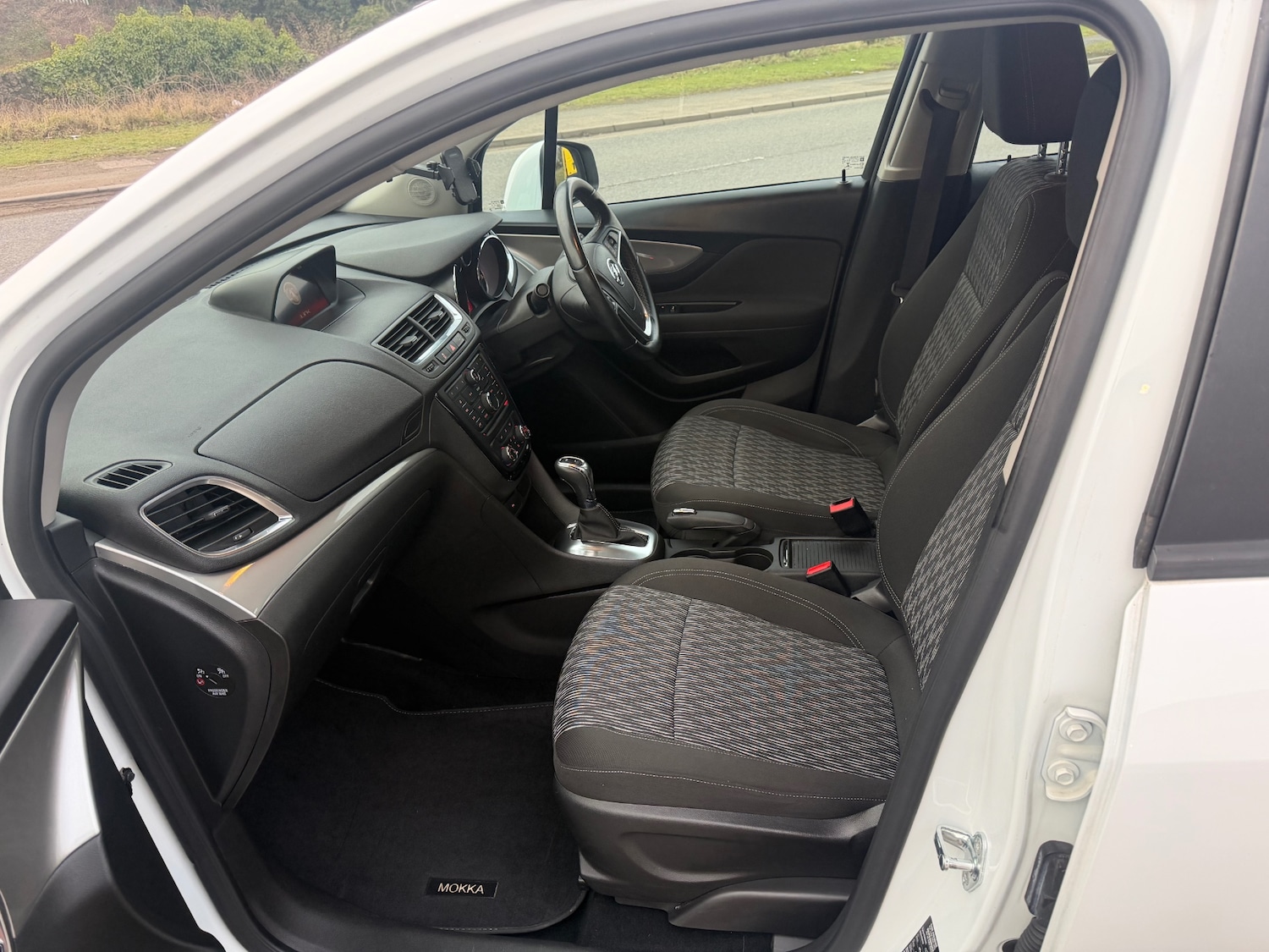 Used Vauxhall Mokka 2015 for sale - 77607189: Photo 6