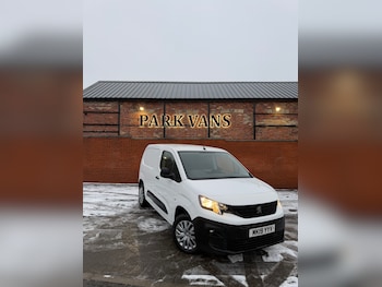Used Peugeot Partner 2019 for sale - 77117525: Photo