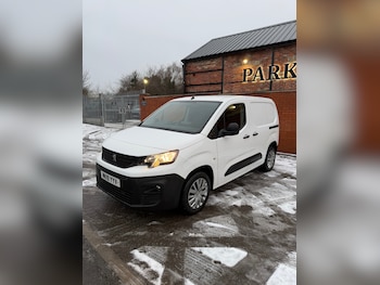 Used Peugeot Partner 2019 for sale - 77117525: Photo