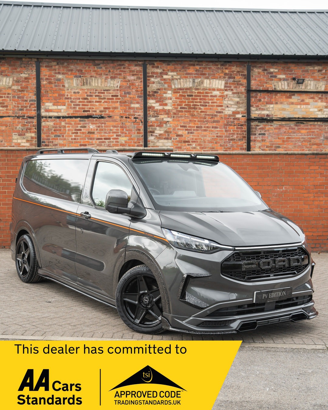 Used Ford Transit Custom 2024 for sale - 76179087: Photo 1