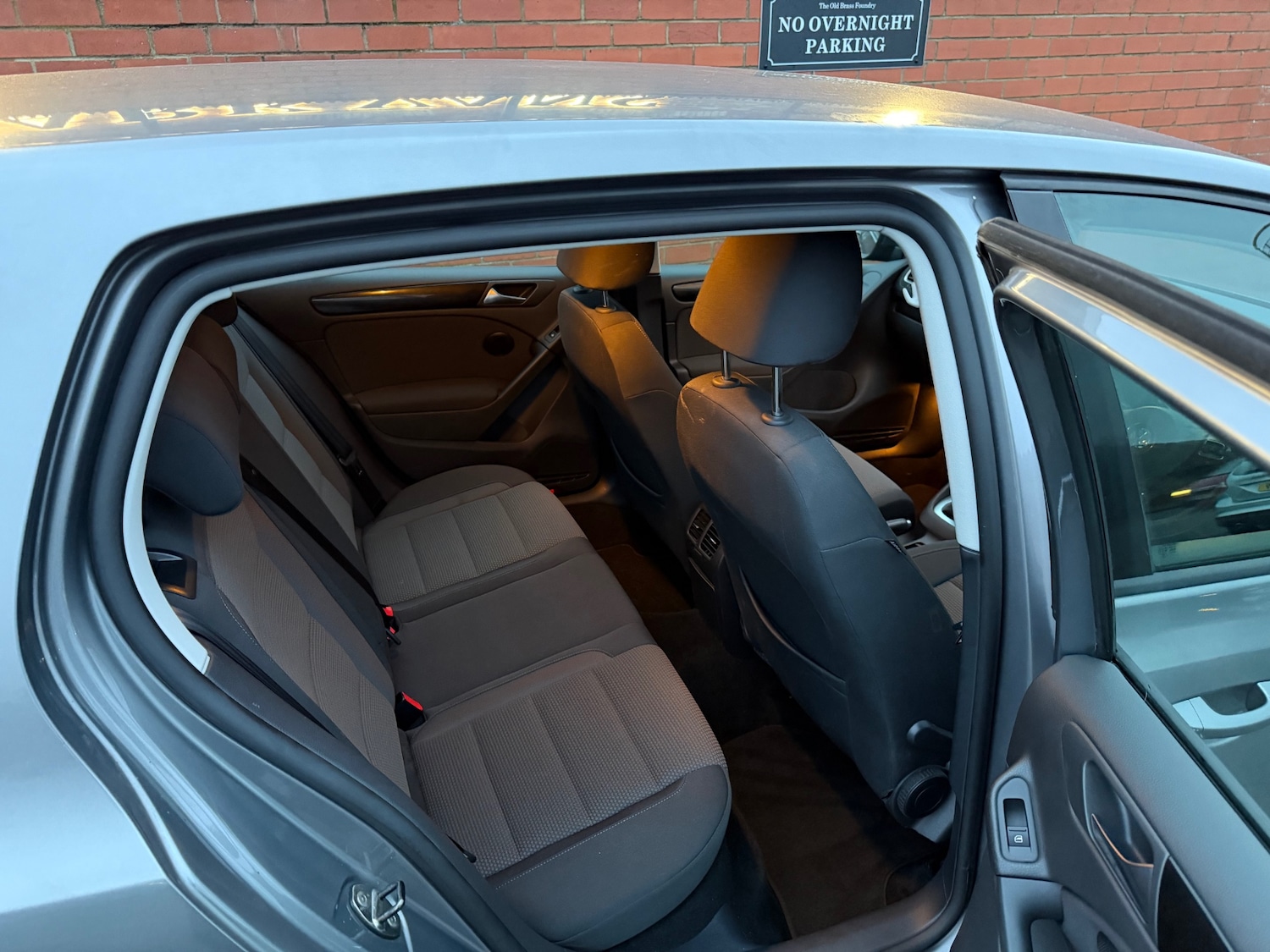 Used Volkswagen Golf 2011 for sale - 77465451: Photo 8