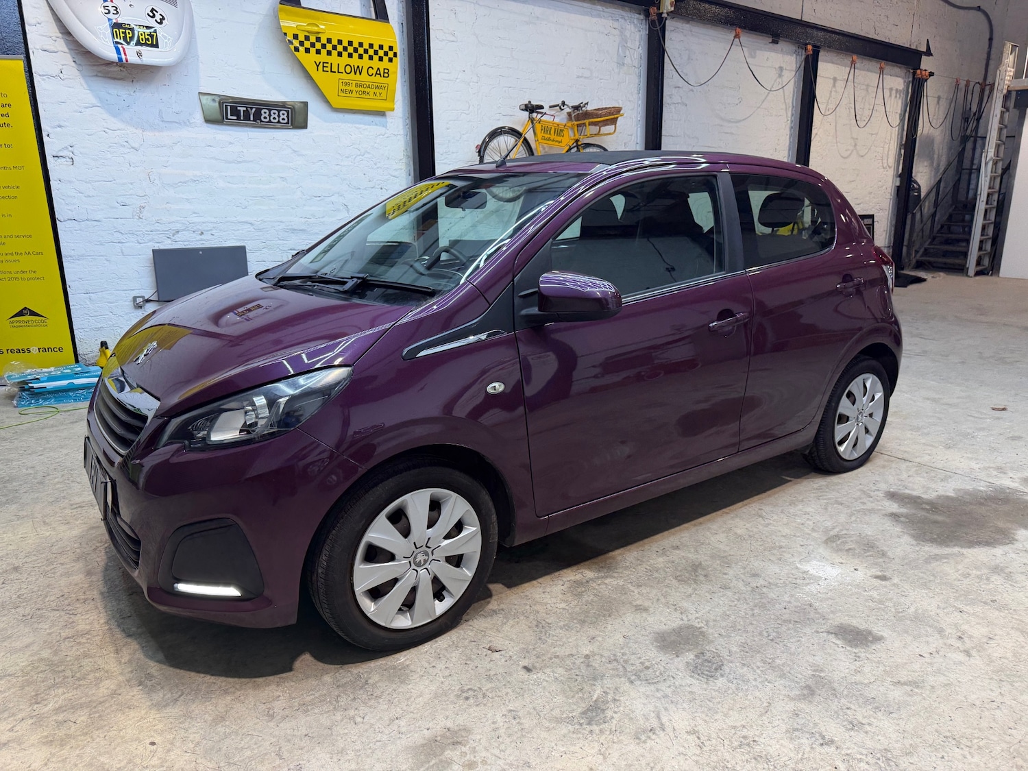 Used Peugeot 108 2014 for sale - 77519221: Photo 2