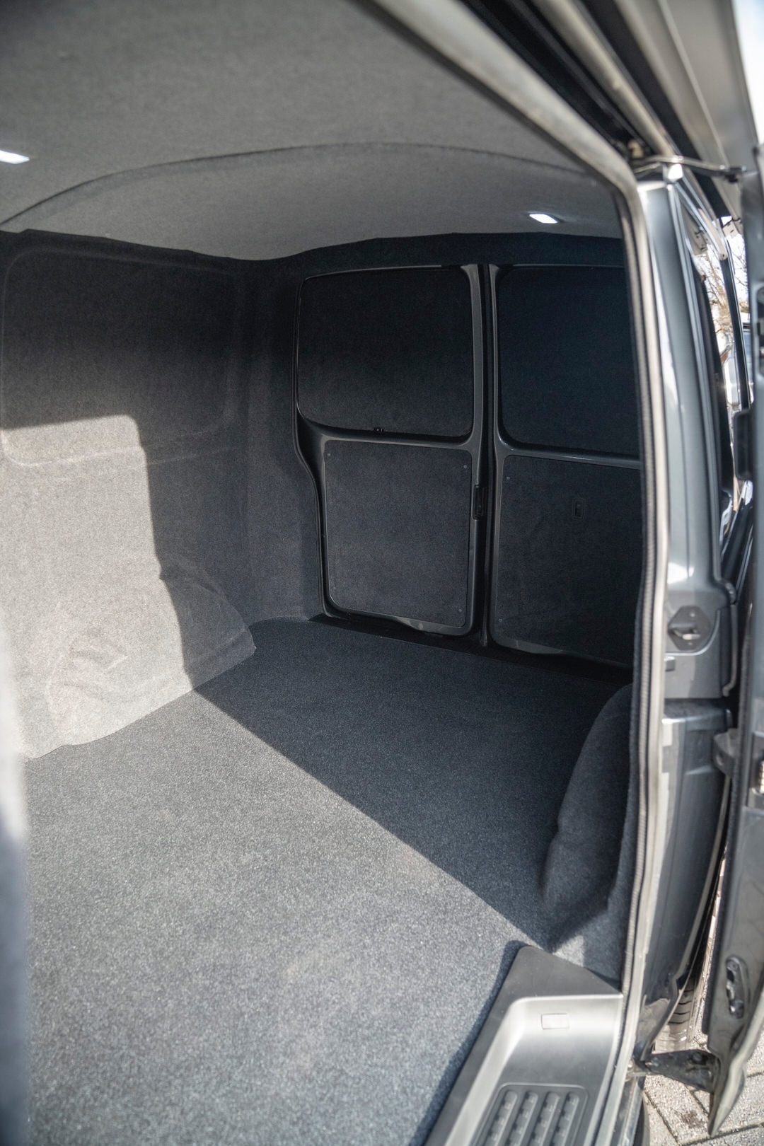 Used Volkswagen Transporter 2024 for sale - 76526471: Photo 16