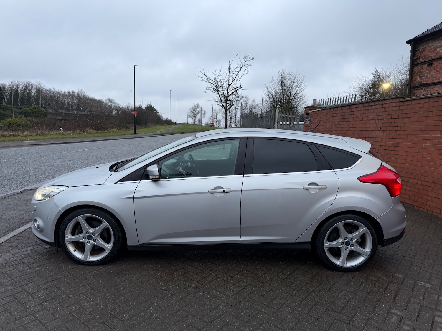 Used Ford Focus 2012 for sale - 77465454: Photo 3