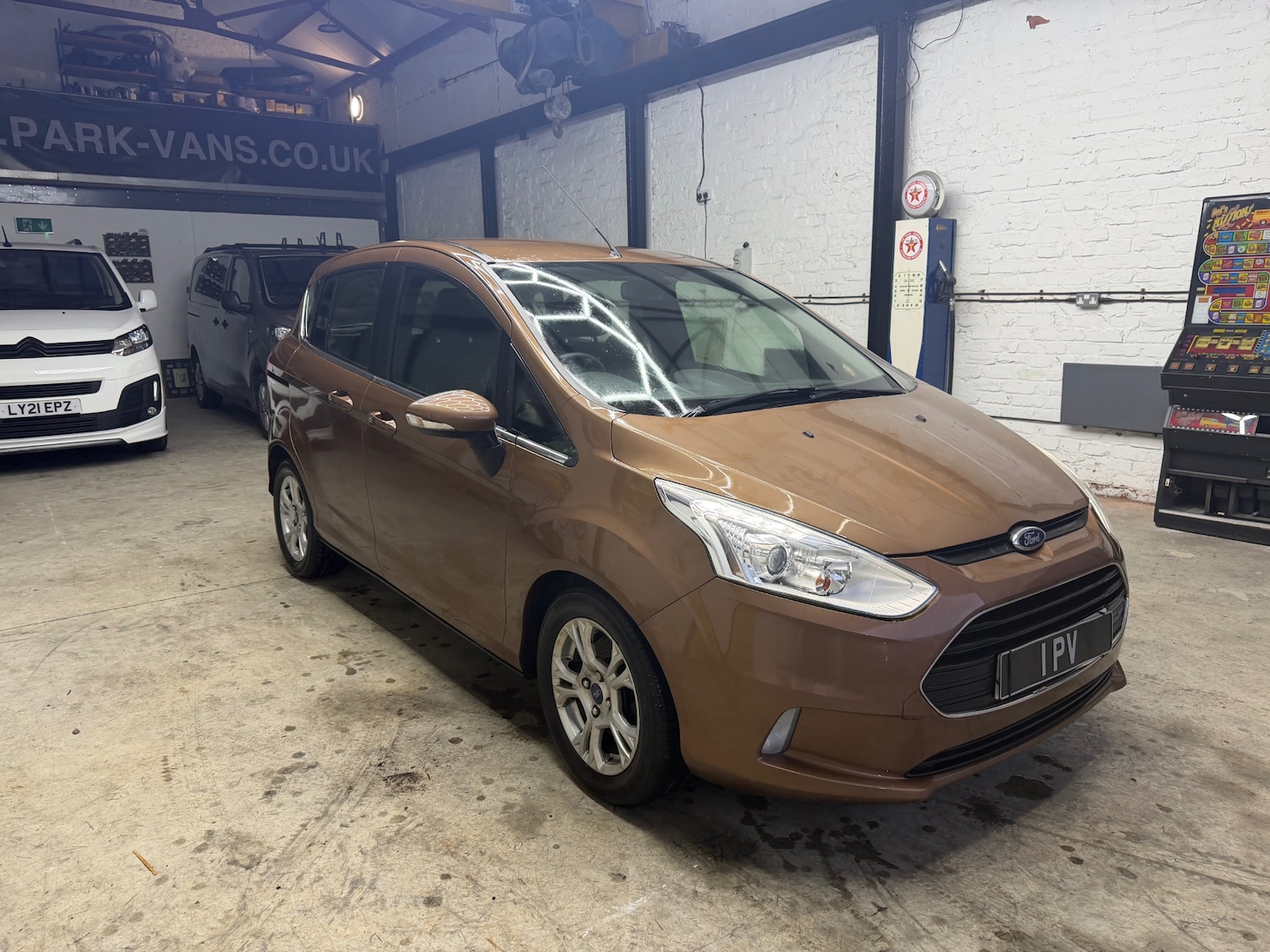 Used Ford B-MAX 2014 for sale - 77534310: Photo 2