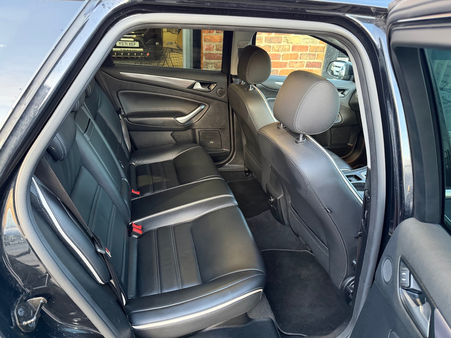 Used Ford Mondeo 2012 for sale - 77261727: Photo 10