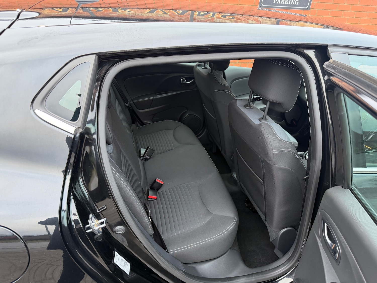 Used Renault Clio 2014 for sale - 77434939: Photo 7