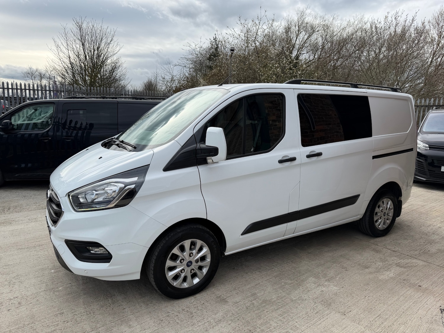 Used Ford Transit Custom 2019 for sale - 78027856: Photo 2