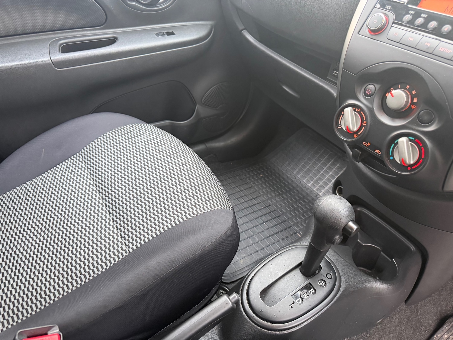 Used Nissan Micra 2015 for sale - 77716577: Photo 8