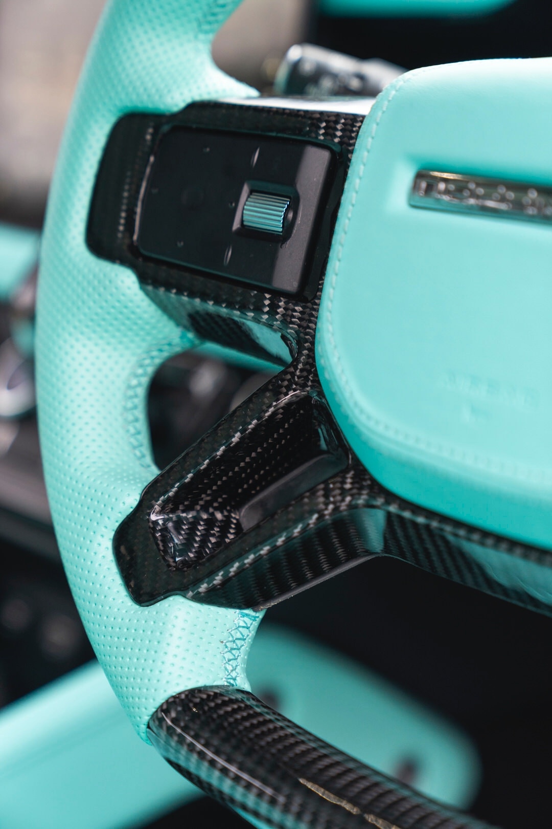 Used Land Rover Defender 2024 for sale - 76693077: Photo 25