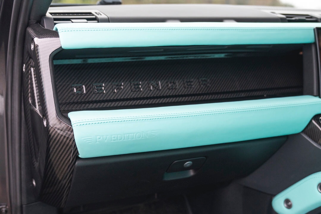 Used Land Rover Defender 2024 for sale - 76693077: Photo 8