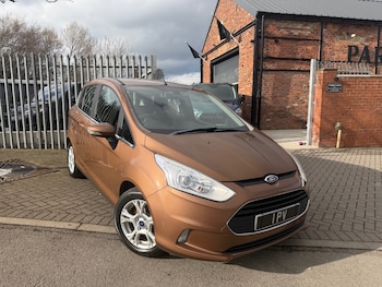 2014 (64) - 1.6 Zetec 5dr Powershift