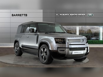 Used Land Rover Defender 110 2023 for sale - 79262595: Photo
