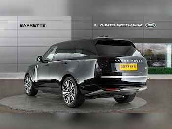 Used Land Rover Range Rover 2023 for sale - 79262617: Photo