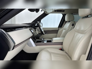 Used Land Rover Range Rover 2023 for sale - 79262617: Photo