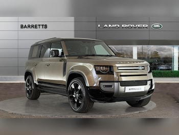 Used Land Rover Defender 110 2025 for sale - 79262635: Photo