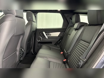 Used Land Rover Discovery Sport 2025 for sale - 79262607: Photo