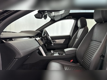Used Land Rover Discovery Sport 2024 for sale - 79262592: Photo