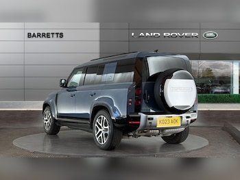Used Land Rover Defender 2023 for sale - 79408566: Photo
