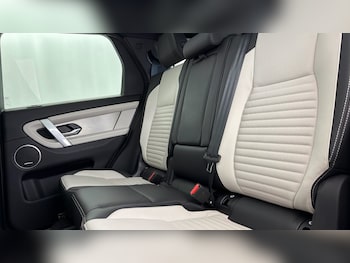 Used Land Rover Discovery Sport 2023 for sale - 79528724: Photo