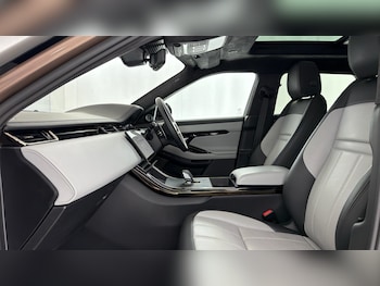 Used Land Rover Range Rover Evoque 2025 for sale - 79421672: Photo