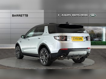 Used Land Rover Discovery Sport 2019 for sale - 79384243: Photo