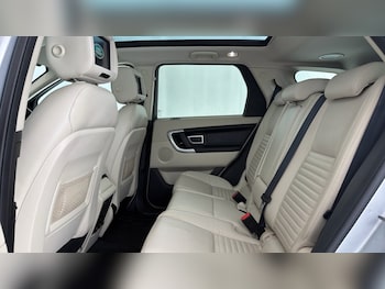 Used Land Rover Discovery Sport 2019 for sale - 79384243: Photo
