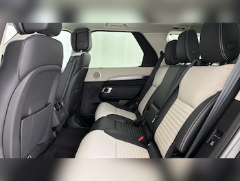 Used Land Rover Discovery 2024 for sale - 79262598: Photo