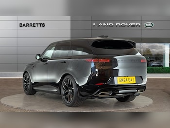 Used Land Rover Range Rover Sport 2024 for sale - 79262606: Photo