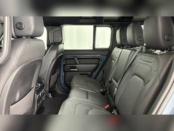 Used Land Rover Defender 110 2024 for sale - 79763430: Photo