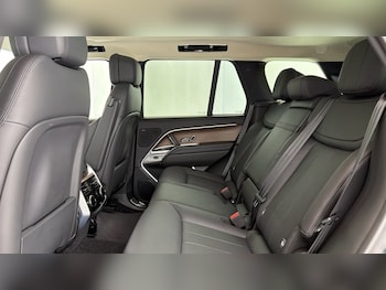 Used Land Rover Range Rover 2025 for sale - 79262583: Photo