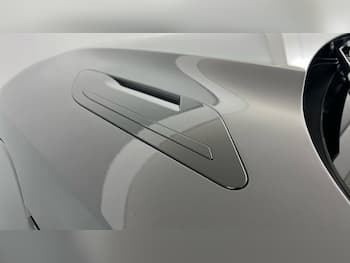 Used Land Rover Range Rover Evoque 2026 for sale - 79869650: Photo