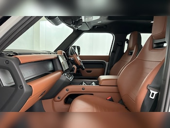 Used Land Rover Defender 110 undefined for sale - 79271335: Photo