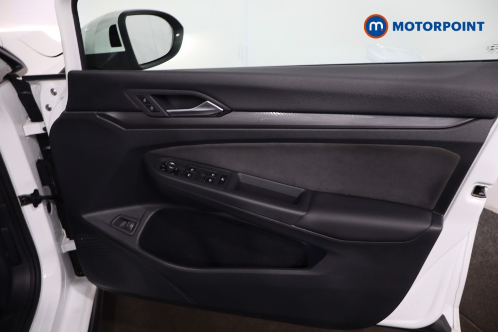 Used Volkswagen Golf 2022 for sale - 77691727: Photo 31