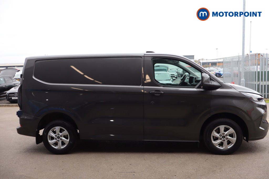 Used Ford Transit Custom 2024 for sale - 78180483: Photo 2