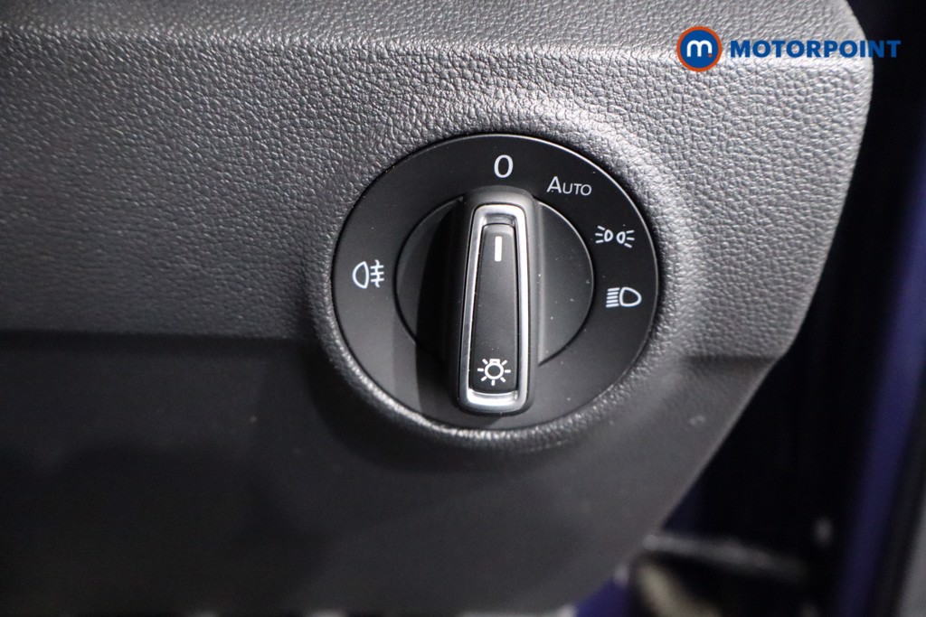 Used Volkswagen T-Roc 2018 for sale - 76367230: Photo 28