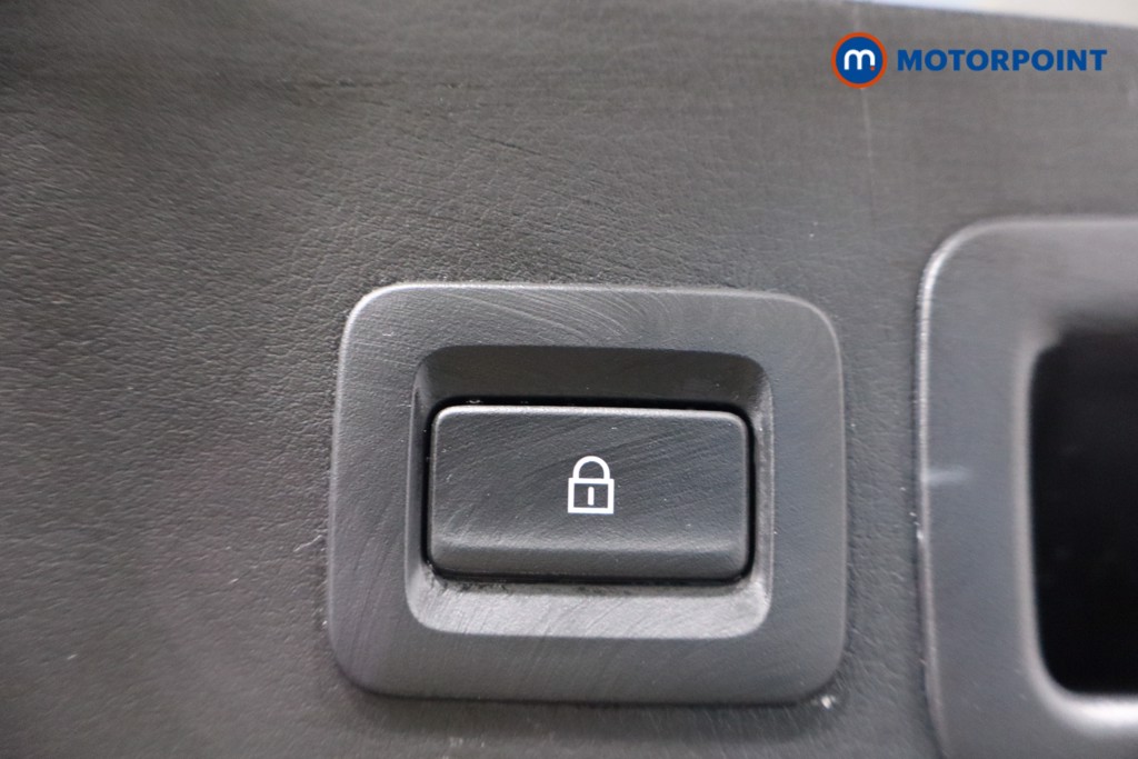 Used Mazda Mazda3 2025 for sale - 77297595: Photo 44