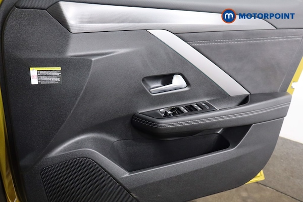 Used Vauxhall Astra 2023 for sale - 76219442: Photo 29