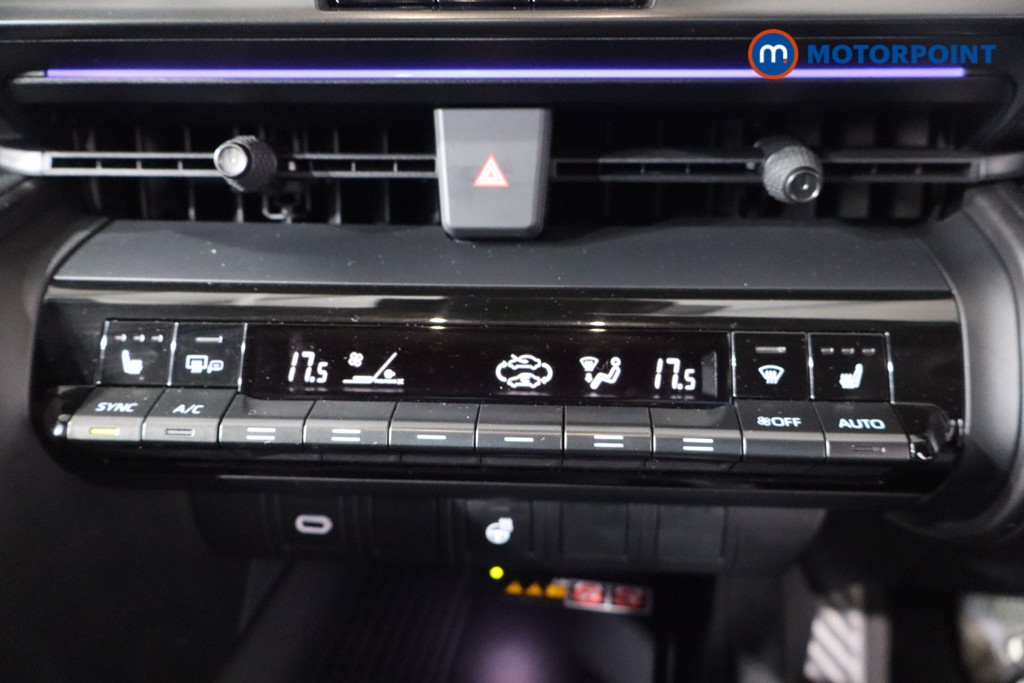 Used Toyota C-HR 2024 for sale - 76491608: Photo 25