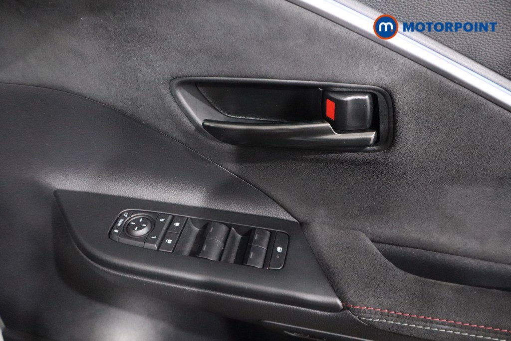 Used Toyota C-HR 2024 for sale - 76491608: Photo 30