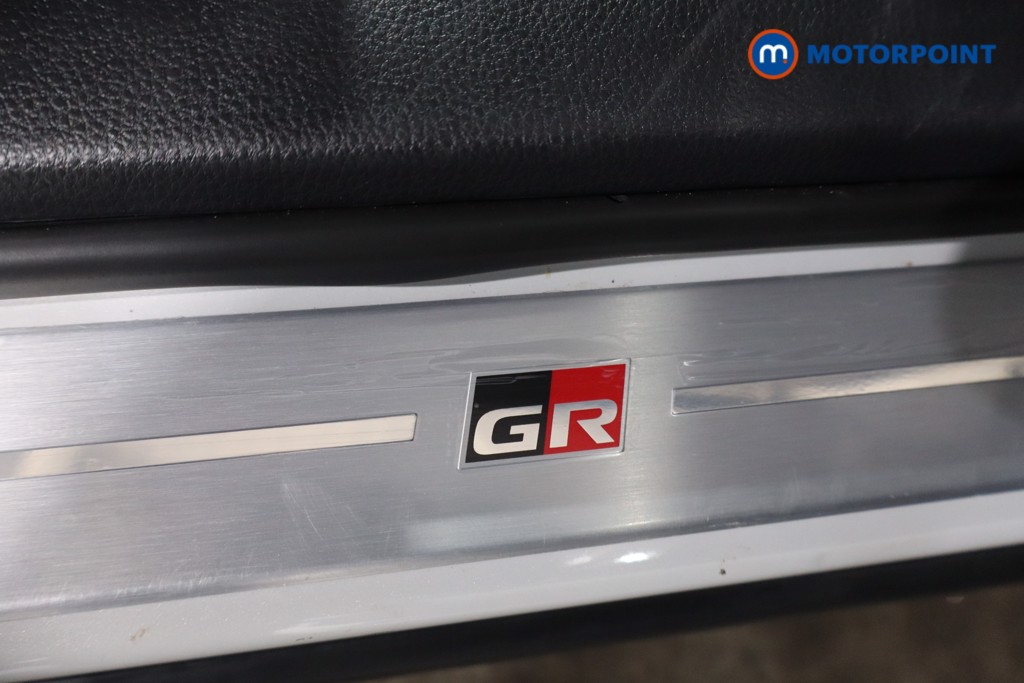 Used Toyota C-HR 2024 for sale - 76491608: Photo 32