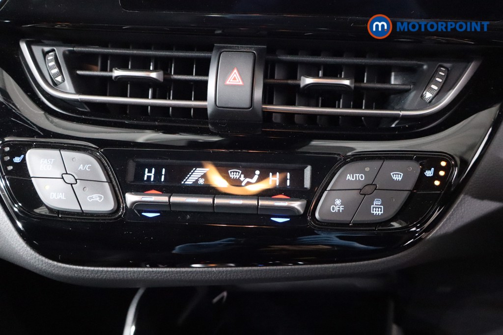 Used Toyota C-HR 2022 for sale - 76682038: Photo 17