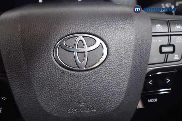 Used Toyota C-HR 2024 for sale - 76036376: Photo 23