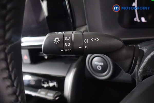 Used Toyota C-HR 2024 for sale - 76036376: Photo 25