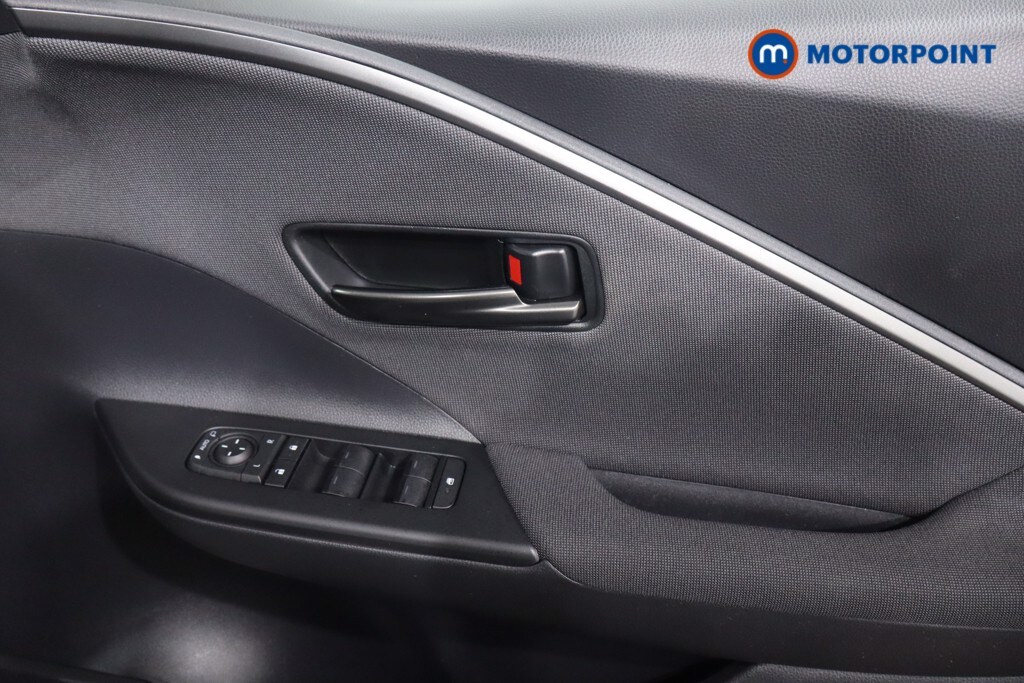 Used Toyota C-HR 2024 for sale - 76036376: Photo 32