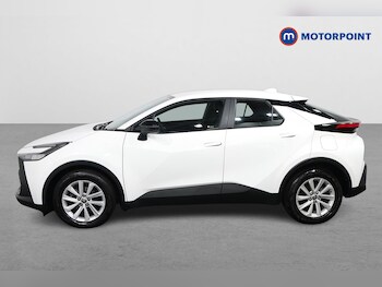 Used Toyota C-HR 2024 for sale - 76036376: Photo 4