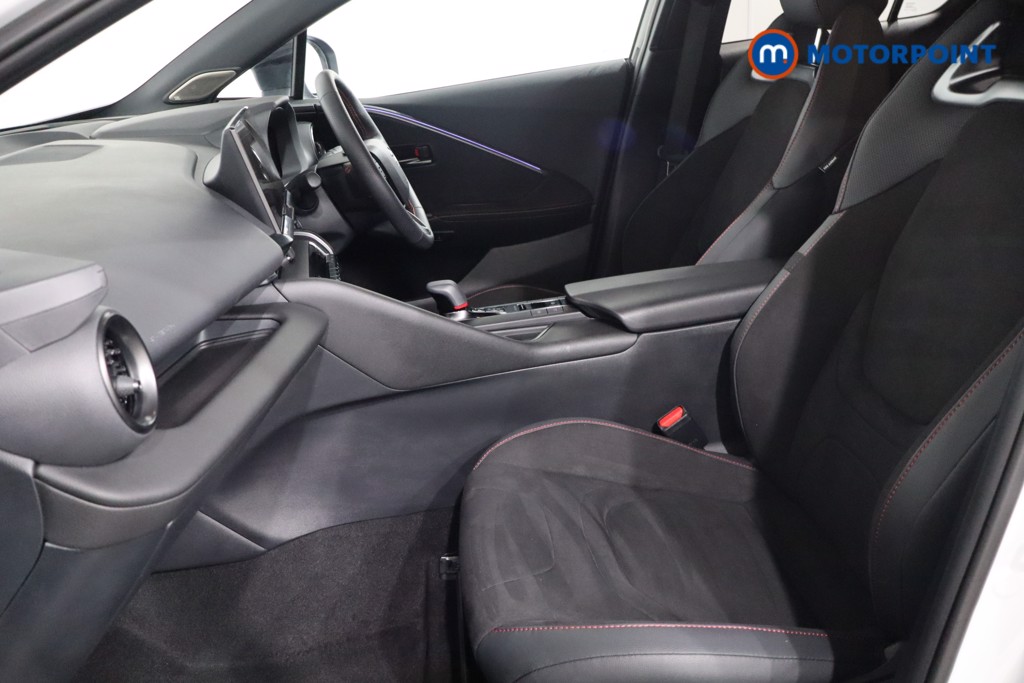 Used Toyota C-HR 2024 for sale - 76412997: Photo 12