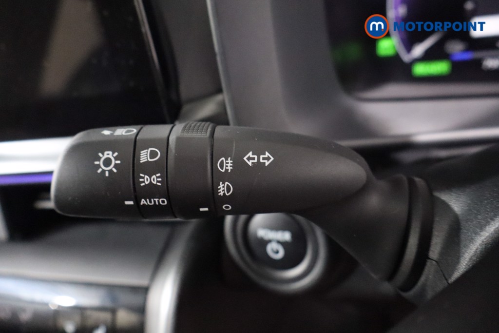 Used Toyota C-HR 2024 for sale - 76412997: Photo 28